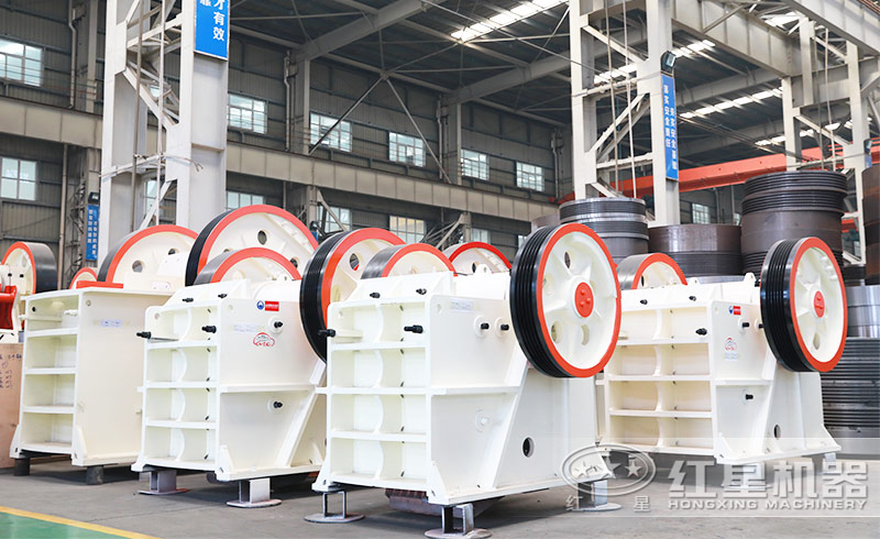 顎式破碎機(jī)750×250多少錢一臺(tái)？產(chǎn)量是多少？